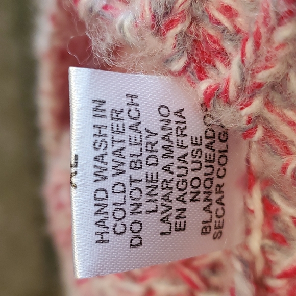 Entro Colorblock V-neck Knit Sweater - Picture 9 of 11